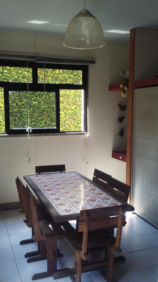 Reb Casa Itanhangá Bed and breakfast